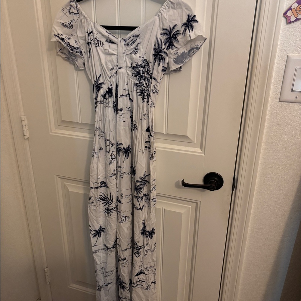 White and Black Tropical Print Dress